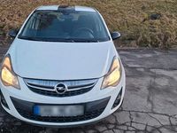 Gebraucht Opel Corsa 101 PS (74 kW) 2013 Weiß Kleinwagen