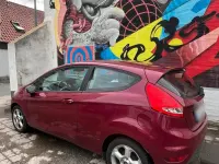 Gebraucht Ford Fiesta 82 PS (60 kW) 2009 Rot Kleinwagen