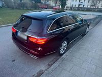Gebraucht Mercedes E400 Avantgarde 333 PS (244 kW) 2016 Schwarz Kombi