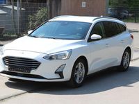 Używany Ford Focus Cool & Connect 150 KM (110 kW) 2019 Biały Kombi