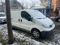 Gebraucht Renault Trafic 114 PS (83 kW) 2012 Weiß Van / Kleinbus