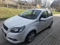 Gebraucht Chevrolet Aveo 101 PS (74 kW) 2011 Weiß Limousine