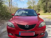 Usata Mazda 3 105 CV (77 kW) 2007 Rosso Utilitaria