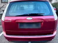 Gebraucht Ford Focus 100 PS (73 kW) 2008 Rot Kombi