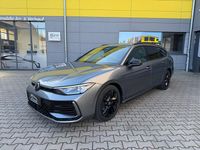 Gebraucht VW Passat R-line 150 PS (110 kW) 2024 Grau Kombi