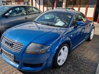 Second-hand Audi TT 193 CP (141 kW) 2000 Albastru Coupe
