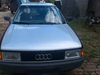 Gebraucht Audi 80 88 PS (64 kW) 1990 Silber Limousine