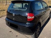 Second-hand VW Fox Style 60 CP (44 kW) 2011 Negru Hatchback