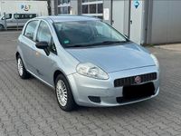Gebraucht Fiat Punto 64 PS (47 kW) 2008 Silber Kleinwagen