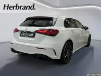 Gebraucht Mercedes A180 AMG 116 PS (85 kW) 2026 Unilack polarweiß Limousine