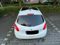 Gebraucht Peugeot 208 95 PS (69 kW) 2012 Weiß Kleinwagen
