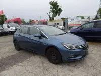 Używany Opel Astra Innovation 105 KM (77 kW) 2015 Niebieski Hatchback