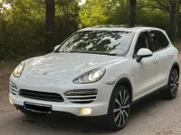 Gebraucht Porsche Cayenne 245 PS (180 kW) 2013 Weiß SUV