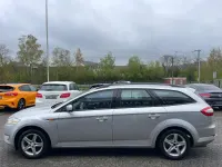 Gebraucht Ford Mondeo 125 PS (91 kW) 2009 Silber Kombi