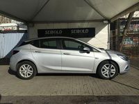 Gebraucht Opel Astra Business 150 PS (110 kW) 2019 Silber Limousine