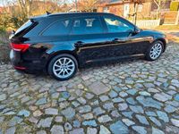 Gebraucht Audi A4 150 PS (110 kW) 2018 Schwarz Kombi