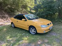 Gebraucht Renault Mégane Cabriolet 95 PS (69 kW) 1999 Gelb Cabrio