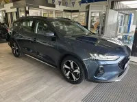 Gebraucht Ford Focus Active 125 PS (91 kW) 2022 Chromablau Kombi