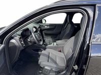 Gebraucht Volvo EX40 Core 185 kW (252 PS) 2024 Onyx black / metallic SUV