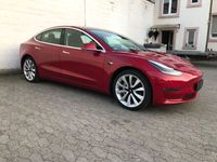 Gebraucht Tesla Model 3 Long Range AWD 366 kW (498 PS) 2019 Rot Limousine