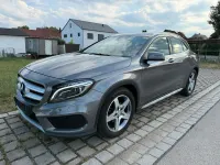 Gebraucht Mercedes GLA200 AMG line 136 PS (100 kW) 2016 Grau SUV