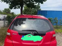 Gebraucht Honda Jazz 90 PS (66 kW) 2011 Rot Kleinwagen