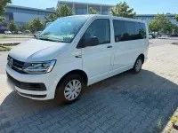Gebraucht VW Multivan Trendline 150 PS (110 kW) 2019 Weiß Van / Kleinbus