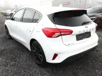 Gebraucht Ford Focus Titanium 150 PS (110 kW) 2019 Frostweiß Limousine
