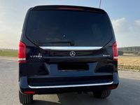 Gebraucht Mercedes V250 AMG line 190 PS (139 kW) 2017 Blau Van / Kleinbus
