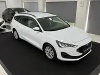 Usado Ford Focus Cool & Connect 120 CV (88 kW) 2023 Blanco Familiar