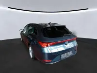 Używany Seat Leon FR 204 KM (150 kW) 2022 "magnetic tech" Sedan/Limuzyna