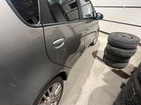 Gebraucht Mitsubishi Colt 95 PS (69 kW) 2008 Grau Kleinwagen