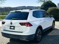 Gebraucht VW Tiguan 186 PS (136 kW) 2024 Weiß SUV