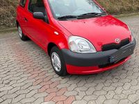 Gebraucht Toyota Yaris Eco 68 PS (50 kW) 2000 Rot Limousine