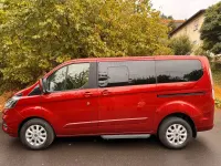 Gebraucht Ford Tourneo Custom Titanium 185 PS (136 kW) 2021 Rot Van