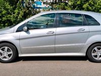 Gebraucht Mercedes B170 120 PS (88 kW) 2007 Silber Van / Kleinbus