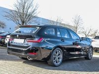 Gebraucht BMW 320 Advantage 184 PS (135 kW) 2023 Schwarz Kombi