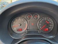 Gebraucht Audi A3 Attraction 116 PS (85 kW) 2006 Schwarz Kleinwagen