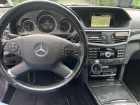 Gebraucht Mercedes E300 Avantgarde 204 PS (150 kW) 2010 Silber Limousine