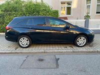 Second-hand Opel Astra 110 CP (80 kW) 2017 Negru Berlinǎ