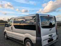 Gebraucht Renault Trafic 100 PS (73 kW) 2003 Silber Van / Kleinbus