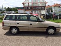 Gebraucht Opel Astra 75 PS (55 kW) 1996 Gold metallic Kombi