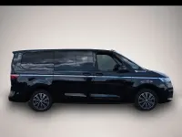 Gebraucht VW Multivan Style 150 PS (110 kW) 2025 Schwarz Van / Kleinbus
