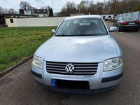 Gebraucht VW Passat Highline 131 PS (96 kW) 2003 Silber Limousine