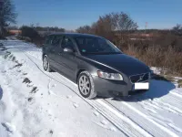 Usado Volvo V50 109 CV (80 kW) 2010 Gris Familiar