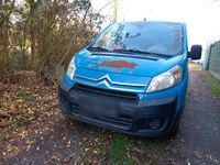 Second-hand Citroën Jumpy 120 CP (88 kW) 2011 Albastru Monovolum