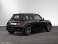 Używany Mini Cooper 156 KM (114 kW) 2025 Czarny Hatchback