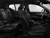 Gebraucht Volvo XC40 Plus 197 PS (144 kW) 2024 Grau SUV