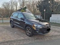 Gebraucht VW Tiguan Trendline 122 PS (89 kW) 2012 Schwarz SUV