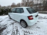 Gebraucht Skoda Fabia 2016 Weiß Kleinwagen